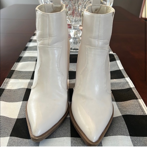 JustFab Talah Western Bootie - Picture 2 of 3